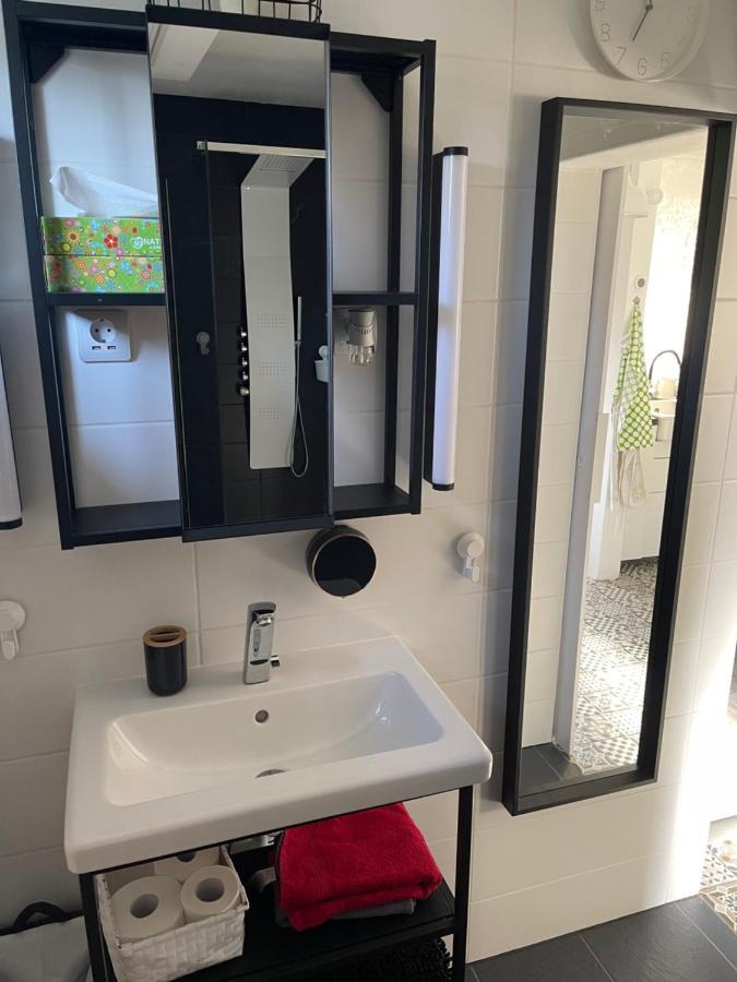 Nora Apartman Balatonkenese Buitenkant foto